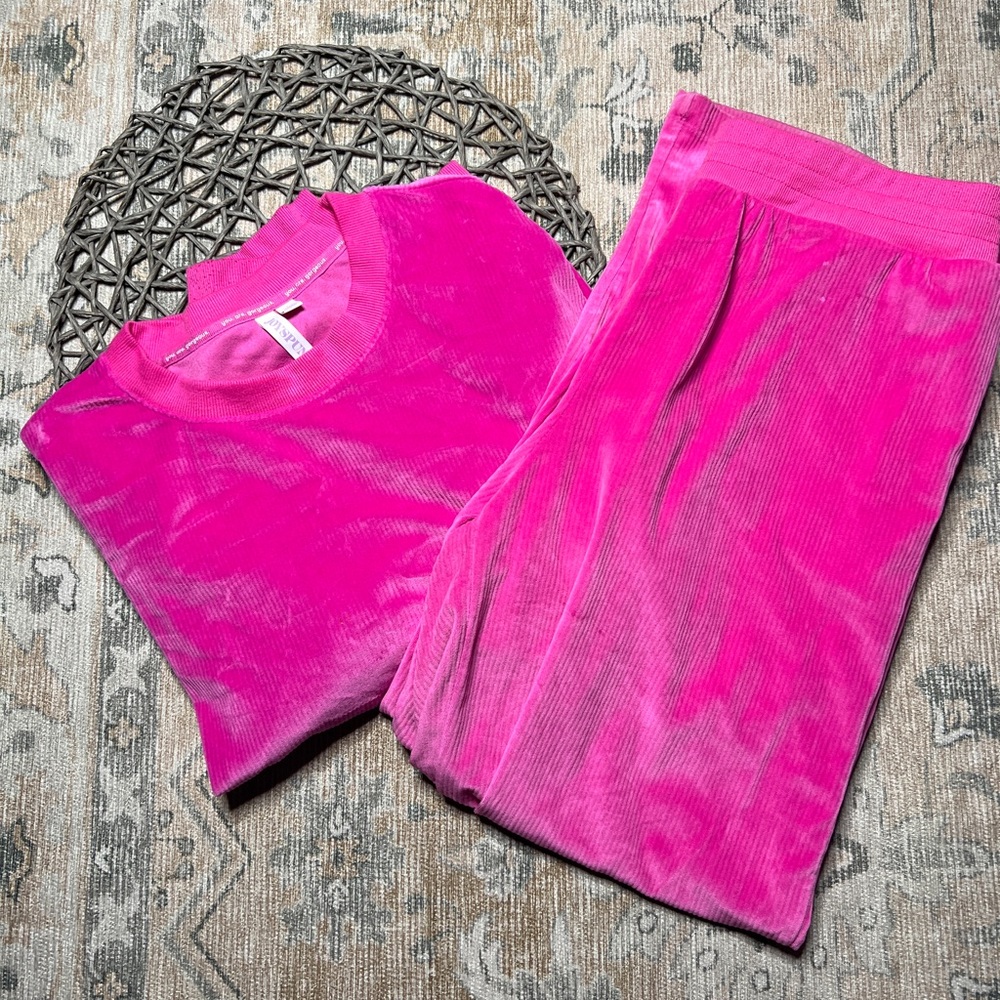Joyspun Pink ribbed lounge outset pajamas